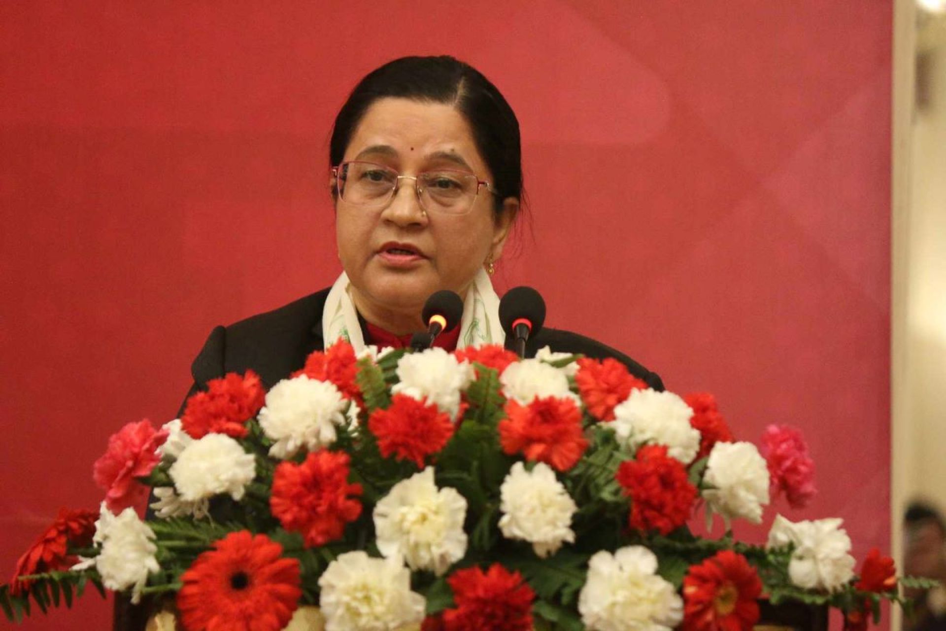 ऋण लिएपछि तिर्नुपर्छ भन्ने सोच राख्नुपर्छ: डेपुटी गभर्नर ढुंगाना